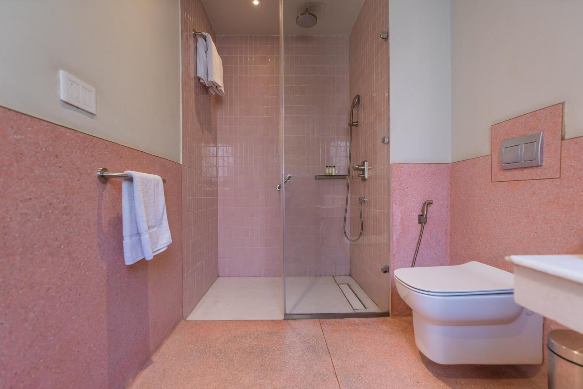 Amrit Bhawan Apartment Haridwar Bilik gambar